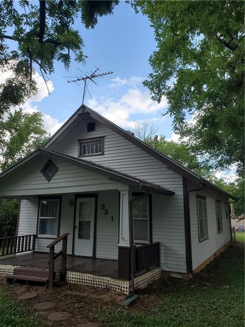 321 Main St, Lane, KS, 66042-2152 | Card Image