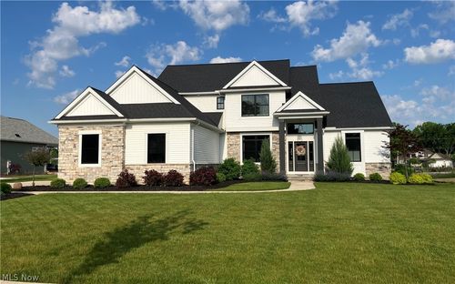 3422 Mass Dr, Avon, OH, 44011-2505 | Card Image