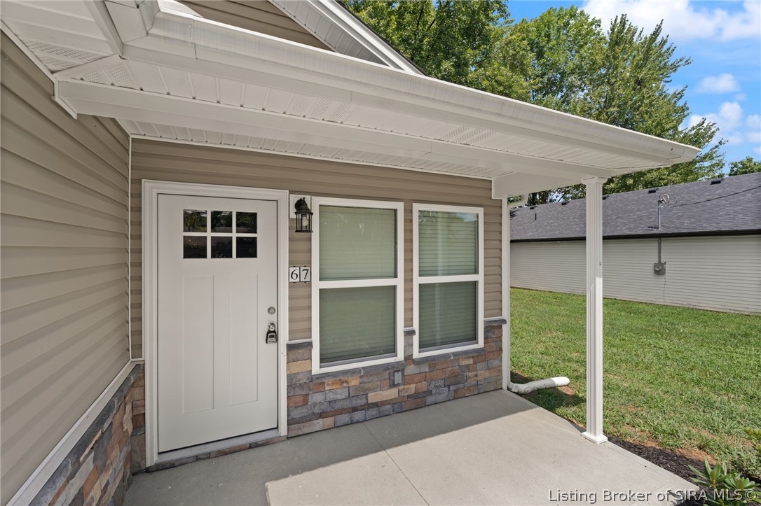 Residential in Scottsburg 5