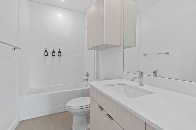 APT-203 - 4802 S Congress Ave, Condo with 1 bedrooms, 1 bathrooms and 1 parking in Austin TX | Image 12