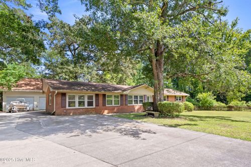 409 Sharon Dr, Wilmington, NC, 28409-5208 | Card Image