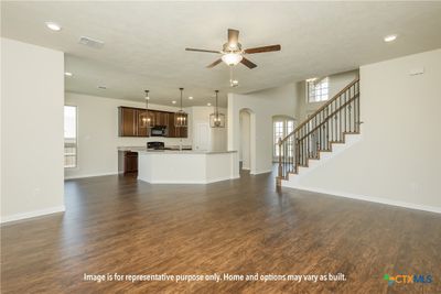 6506 Mc Gregor Loop, House other with 4 bedrooms, 2 bathrooms and null parking in Killeen TX | Image 2