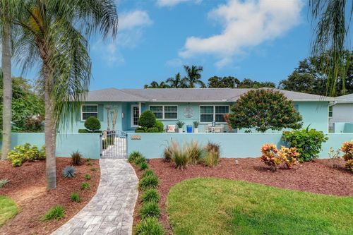 6169 1st Ave N, St Petersburg, FL, 33710-8514 | Card Image