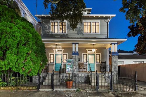 2720-2720 Magazine St, New Orleans, LA, 70130-5629 | Card Image