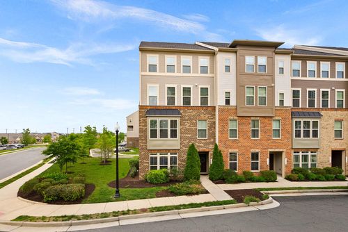 25284 Gray Poplar Ter, ALDIE, VA, 20105-3129 | Card Image