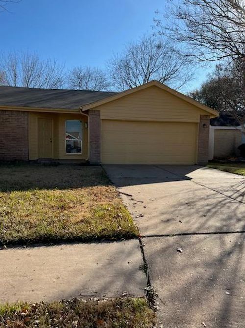 22007 Calderbrook Dr, Katy, TX, 77449-3821 | Card Image