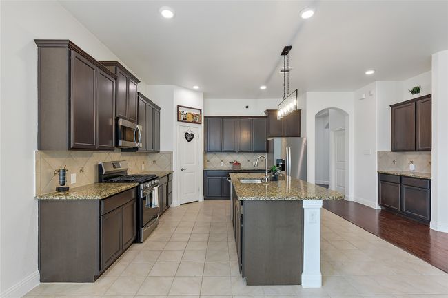 4300 Lakeview Dr, House other with 4 bedrooms, 2 bathrooms and null parking in Frisco TX | Image 20