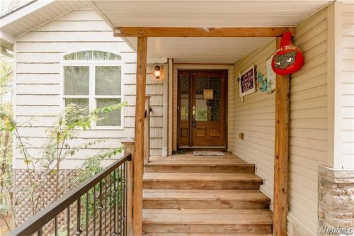 16860 N River Shores Rd, Northport, AL, 35475-2519 | Card Image