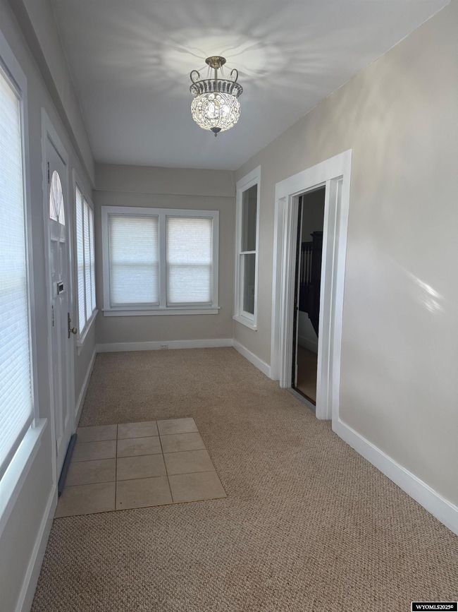 1317 W Walnut St, House other with 5 bedrooms, 1 bathrooms and null parking in Rawlins WY | Image 5