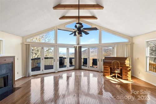 60 Wildflower Ln, Old Fort, NC, 28762-6863 | Card Image