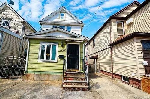 43-58 163rd St, Flushing, NY, 11358-3251 | Card Image