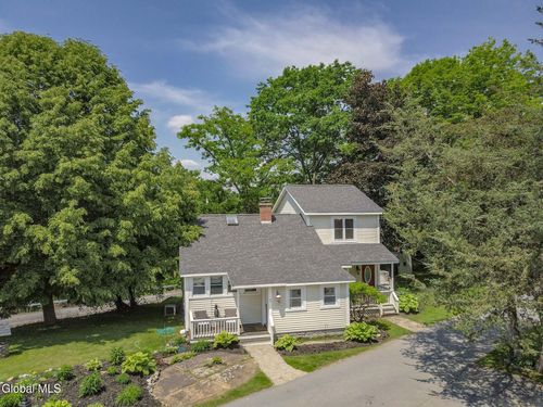 5 Hanneford Rd, Queensbury, NY, 12804-6982 | Card Image