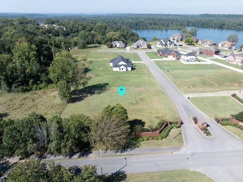 101 Ridge Pointe Dr, Sheffield, AL, 35660 | Card Image