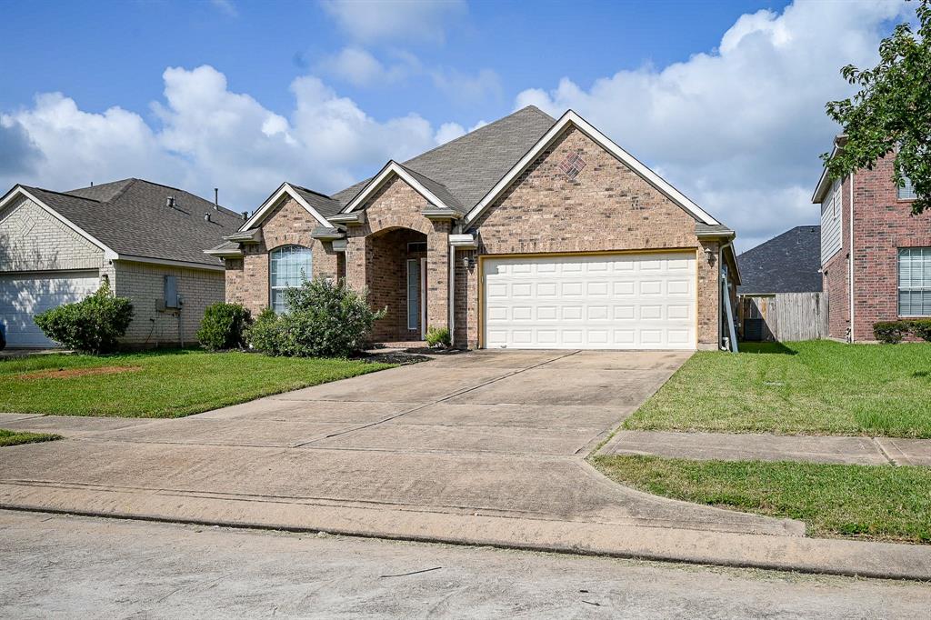 LA Hacienda Dr, Richmond, TX 77406