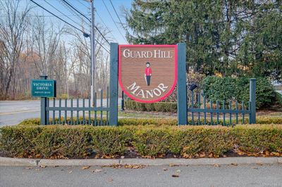 View of community / neighborhood sign | Image 1