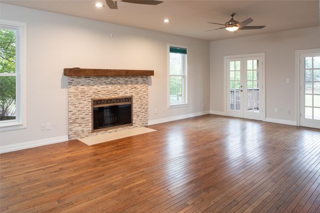 11 Man O War Ln, House other with 4 bedrooms, 3 bathrooms and null parking in Fairview TX | Image 6