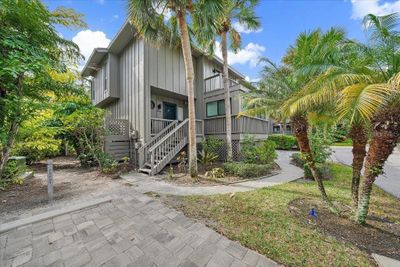 67 - 1449 Landings Circle, Condo with 3 bedrooms, 2 bathrooms and null parking in Sarasota FL | Image 3