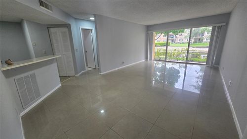 5-106-9055 Wiles Rd, Coral Springs, FL, 33067-1893 | Card Image