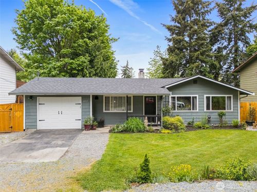 28717 15th Ave S, Federal Way, WA, 98003-3161 | Card Image