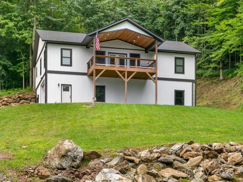 460 Fox Creek Rd, Mars Hill, NC, 28754-0959 | Card Image