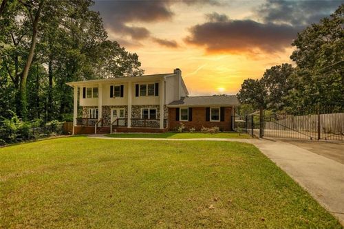 1341 Kenyon Rd, Morrow, GA, 30260-3745 | Card Image