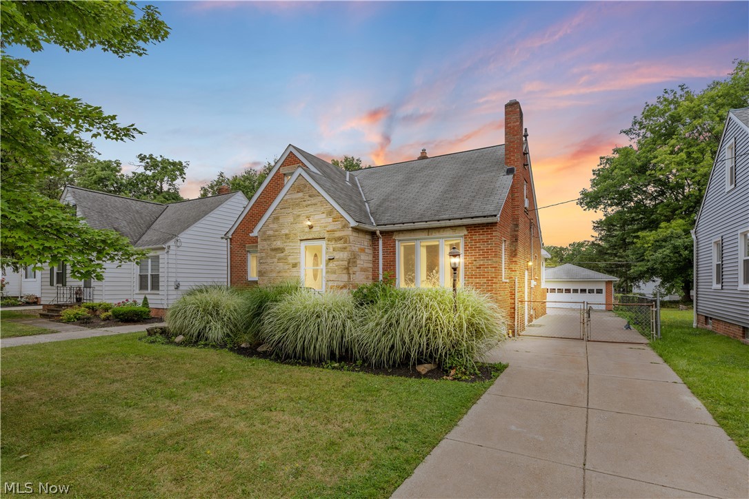 Temple Ave, Cleveland, OH 44124