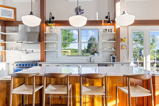 385073 4 Th Concession A, Home with 5 bedrooms, 6 bathrooms and 16 parking in Municipality Of Grey Highlands ON | Image 9