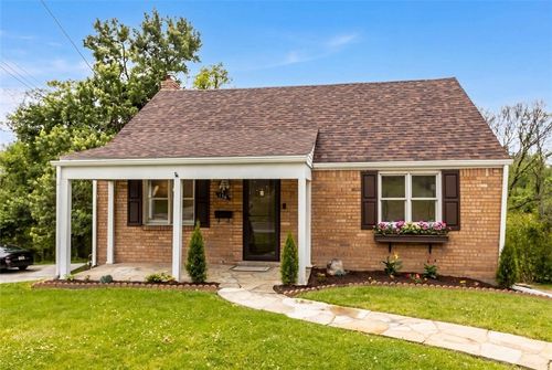 136 Harvard Dr, Penn Hills, PA, 15235-3419 | Card Image