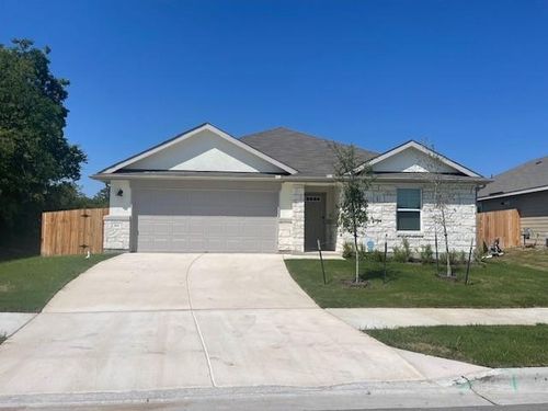 707 East St, Hutto, TX, 78634-4363 | Card Image