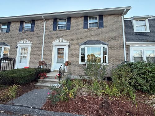 118-118 Fieldstone Dr, Londonderry, NH, 03053-2709 | Card Image