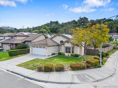 1123 Rocky Point Way, Escondido, CA, 92026-4021 | Card Image