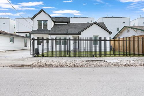 6323 Illinois Street, Houston, TX, 77021 | Card Image
