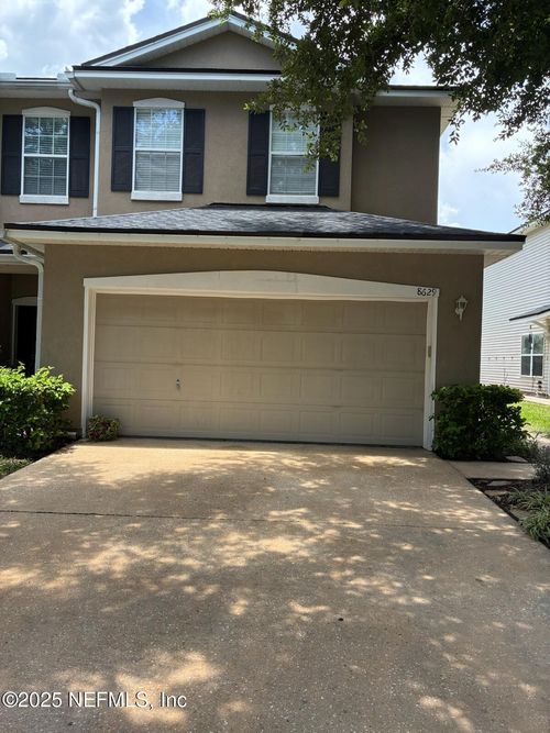 8629 Ribbon Falls Ln, JACKSONVILLE, FL, 32244-4991 | Card Image