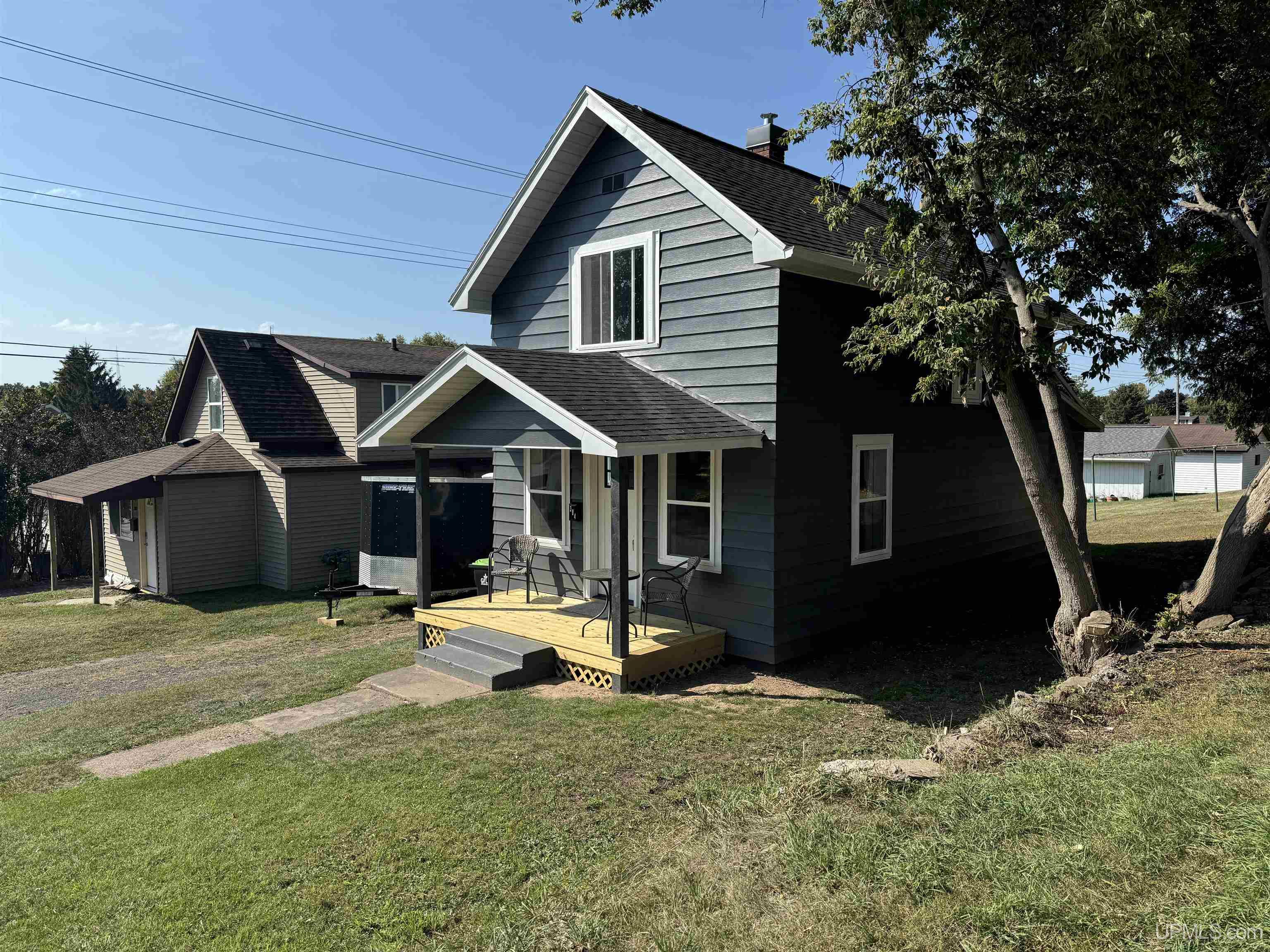Forest St, Iron Mountain, MI 49801