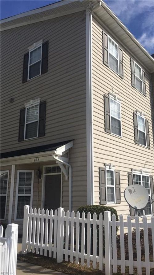 604 Teton Cir, Suffolk, VA, 23435-3389 | Card Image