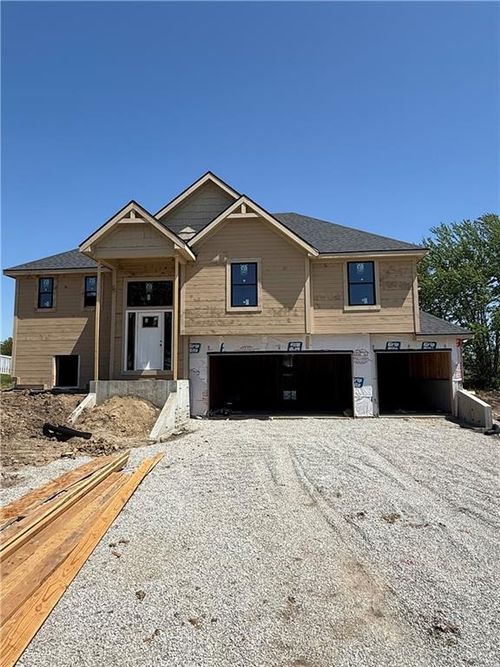 12408 Morgan St, Excelsior Springs, MO, 64024-2950 | Card Image