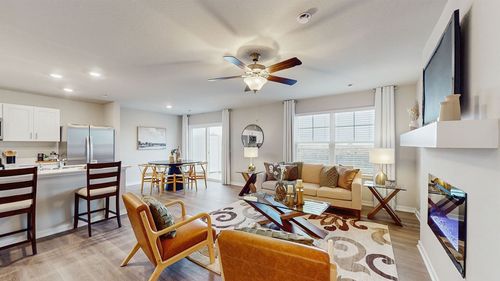 9436 Lovegrass Dr Sw, Cedar Rapids, IA, 52404 | Card Image