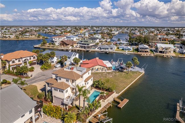 3073 Gulf Winds Cir, House other with 3 bedrooms, 5 bathrooms and 3 parking in Hernando Beach FL | Image 62