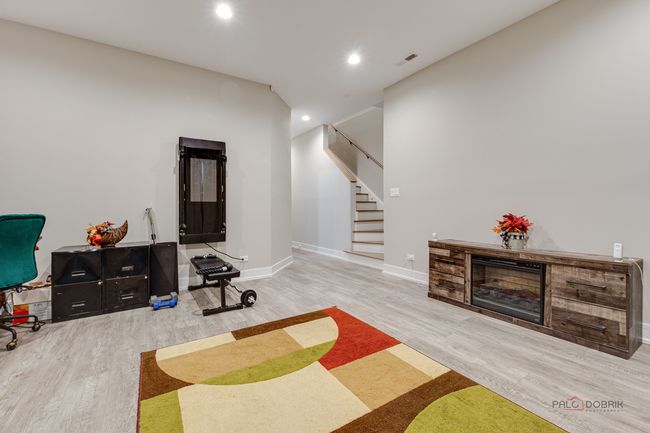 1S - 2500 N 74 Th Ave, Condo with 3 bedrooms, 3 bathrooms and 2 parking in Elmwood Park IL | Image 22