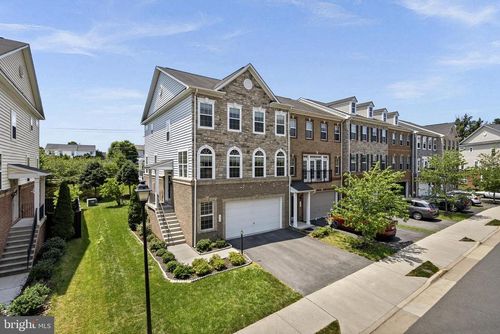 1543 Kinnaird Ter Ne, LEESBURG, VA, 20176-6587 | Card Image