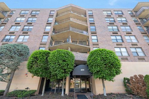 6g-200 Division St, Cliffside Park, NJ, 07010 | Card Image
