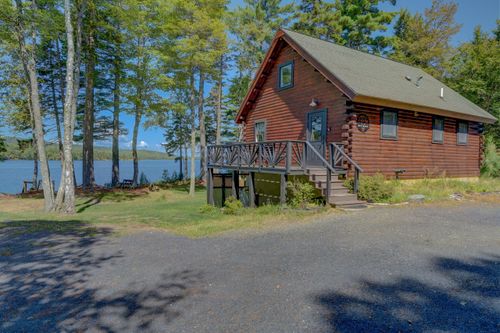106 N Birch Street, Greenville, ME, 04441 | Card Image