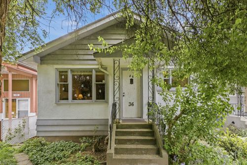 36 Warwick Avenue, Burnaby, BC, V5B3X3 | Card Image