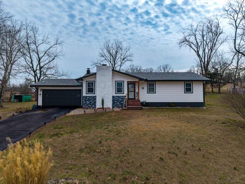 1705 Lakeview Dr, Ava, MO, 65608-5222 | Card Image