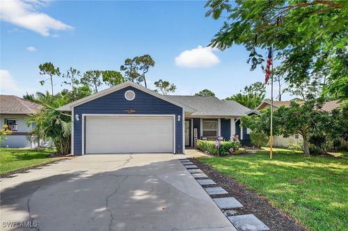 6005 Hollow Dr, NAPLES, FL, 34112-2923 | Card Image