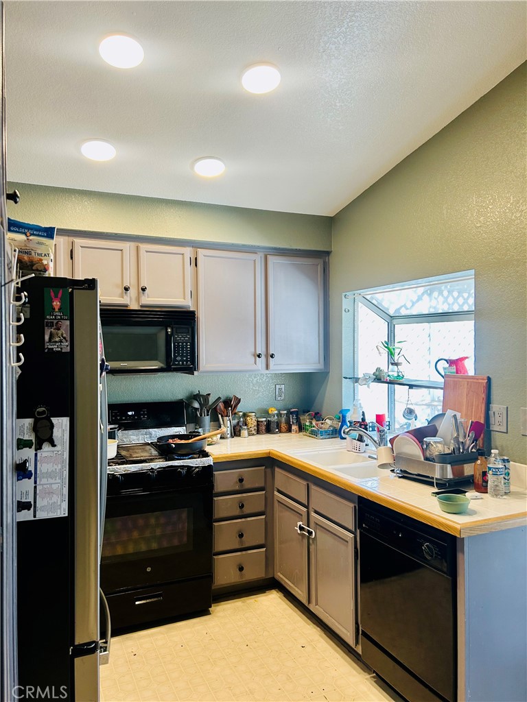 Residential in Victorville 4