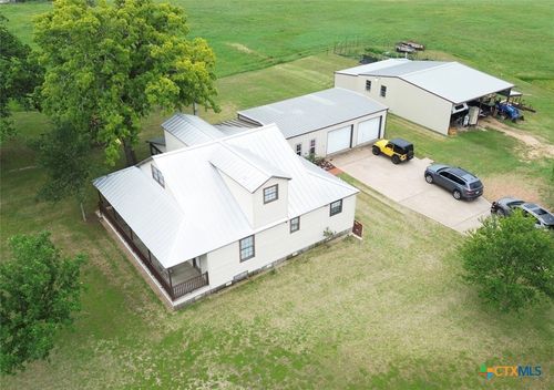 6007 Fm 3233, La Grange, TX, 78945-6128 | Card Image