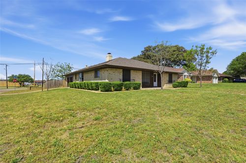 1910 Green Meadow Ct, Arlington, TX, 76013-4829 | Card Image