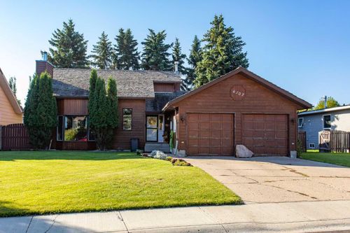 6107 55 Avenue, Ponoka, AB, T4J1L2 | Card Image