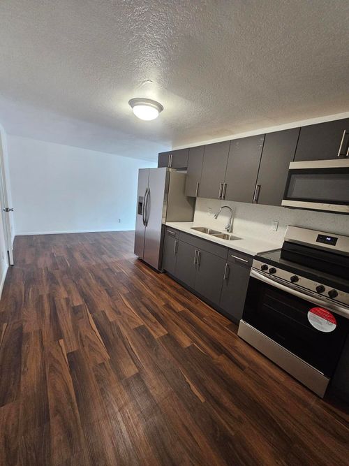 2-148 W 14th St, Riviera Beach, FL, 33404-6804 | Card Image